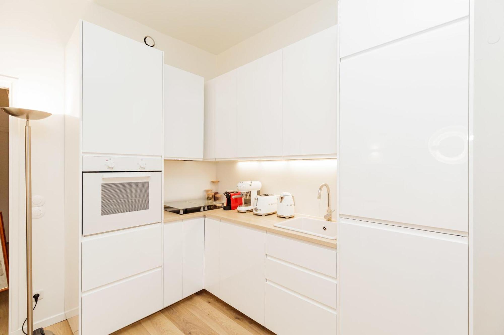 And Comfortable Nest Near The Eiffel Tower Appartement Parijs