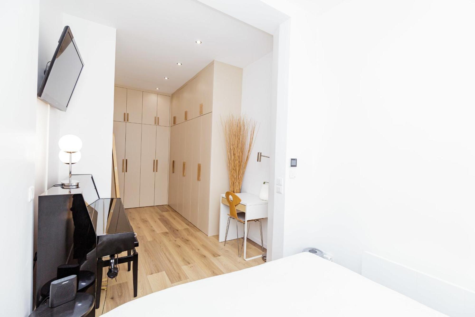 Appartement And Comfortable Nest Near The Eiffel Tower Parijs