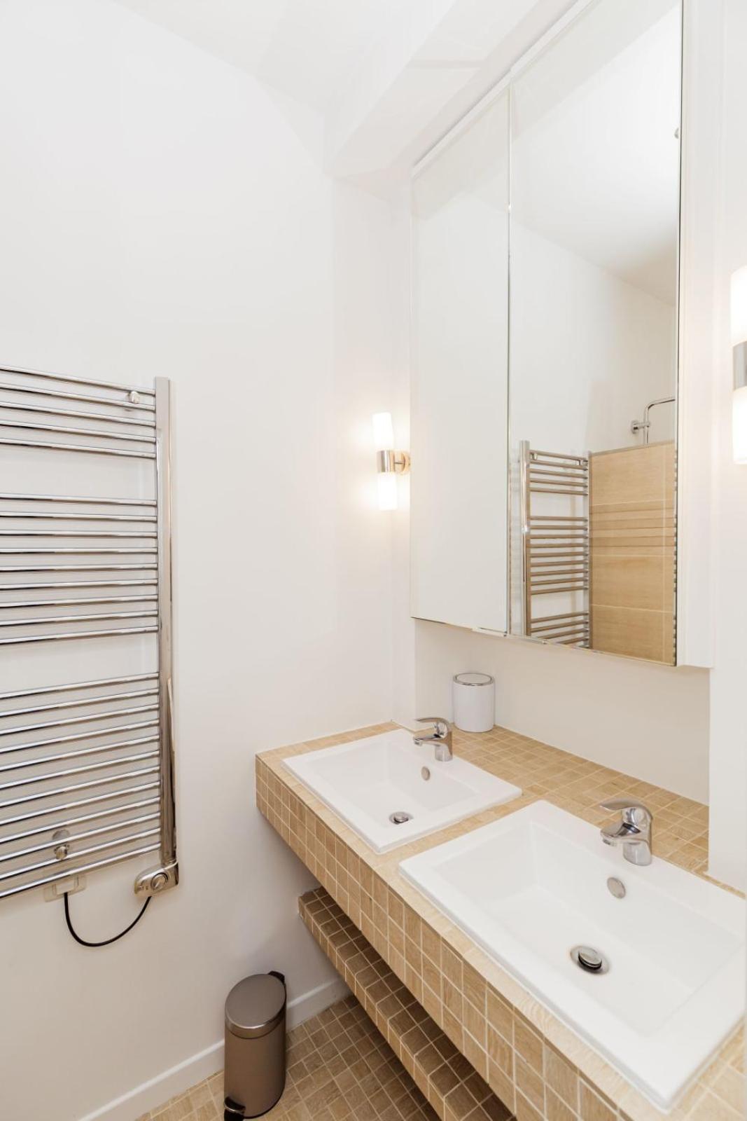 Appartement And Comfortable Nest Near The Eiffel Tower *